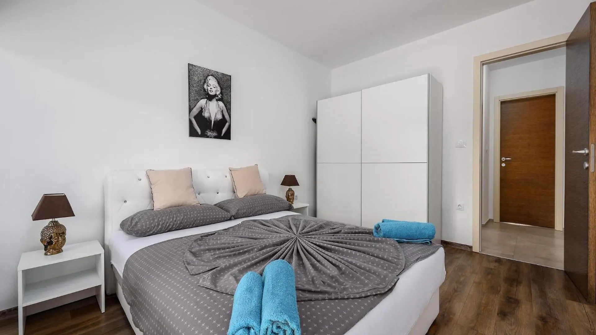 Apartment Monika Kukci
